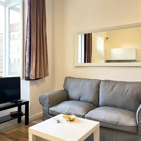 Cozy Party Flat